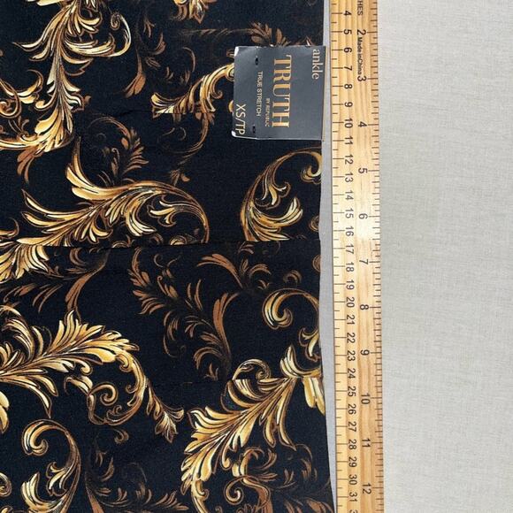 VERSACE INSPIRED TRUTH BY REPUBLICAN ANKLE PANT PAISLEY PRINT BLK AND GOLD SZ XS - Picture 8 of 12